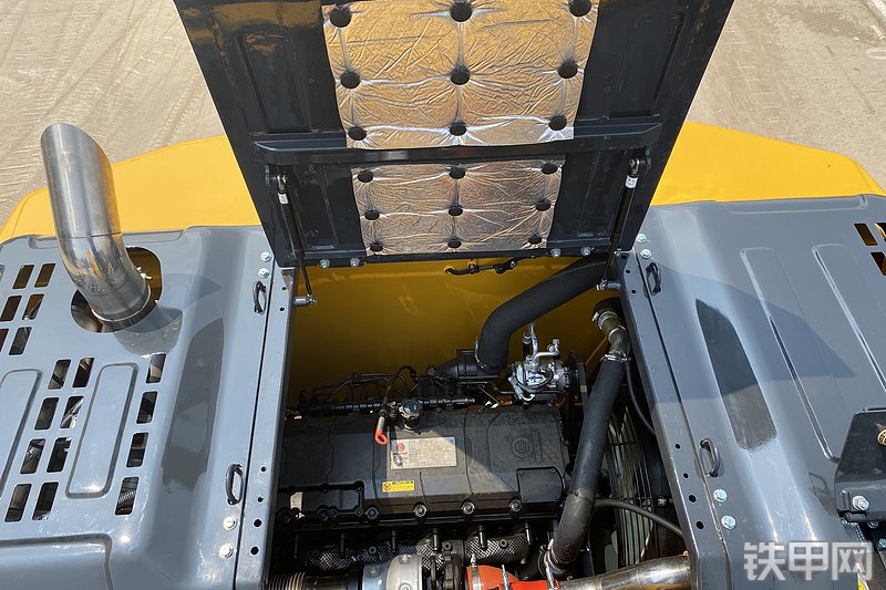 山推挖掘机SE215-10W挖掘机局部