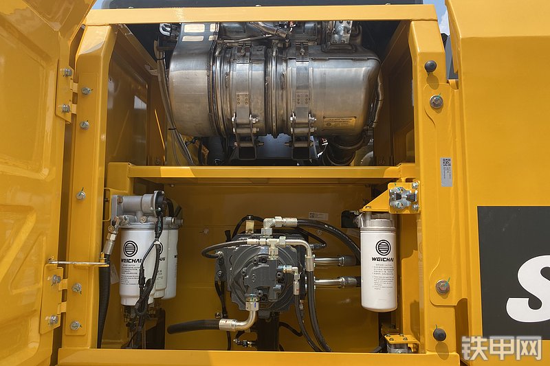 山推挖掘机SE215-10W挖掘机局部