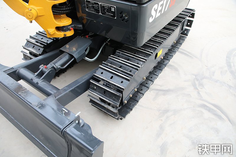 山推挖掘机SE17SR-10国四挖掘机局部