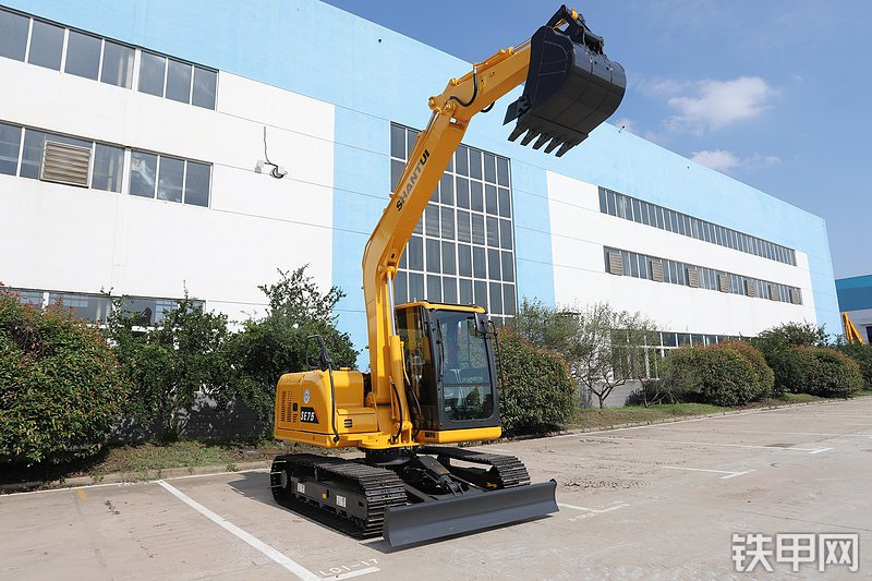 山推挖掘机SE75-10国四挖掘机局部