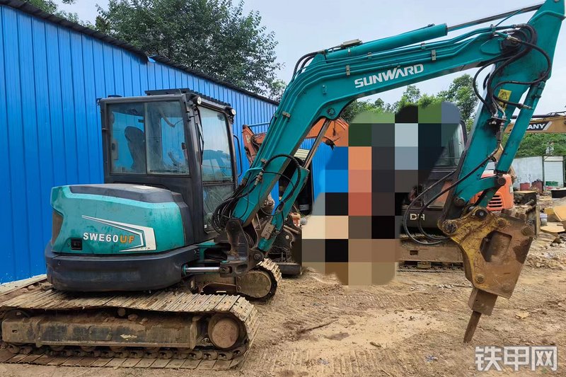 山河智能SWE60UF挖掘机整机外观