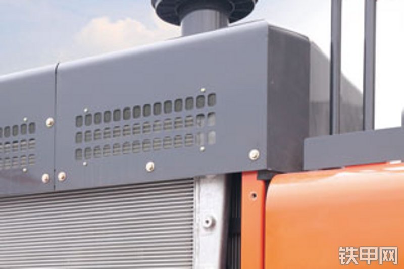 日立ZX490LCH-5A(PLUS)挖掘机局部