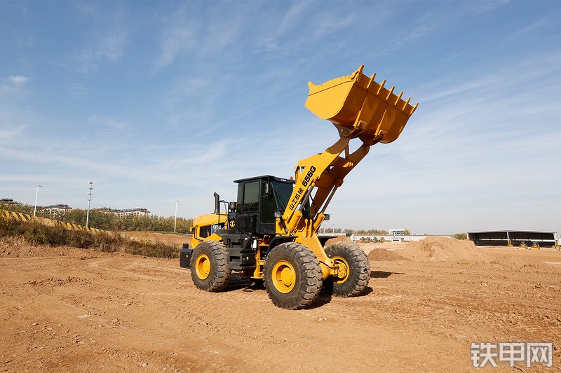 山工656G（国四）装载机整机外观