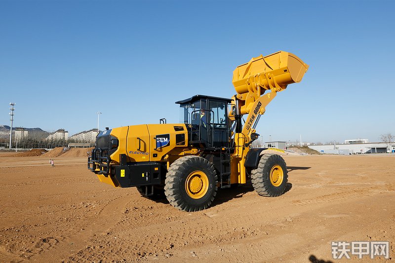 山工669G 电驱装载机装载机整机外观