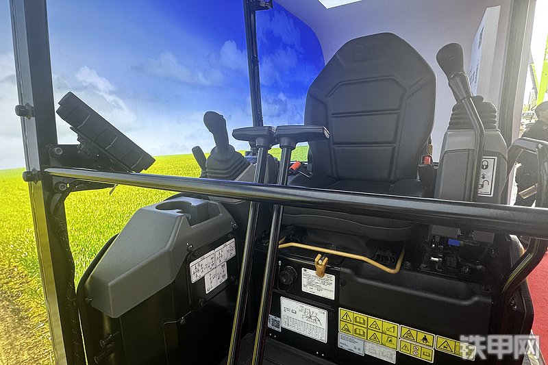 卡特彼勒CAT®301.7 CR 微型液压挖掘机局部