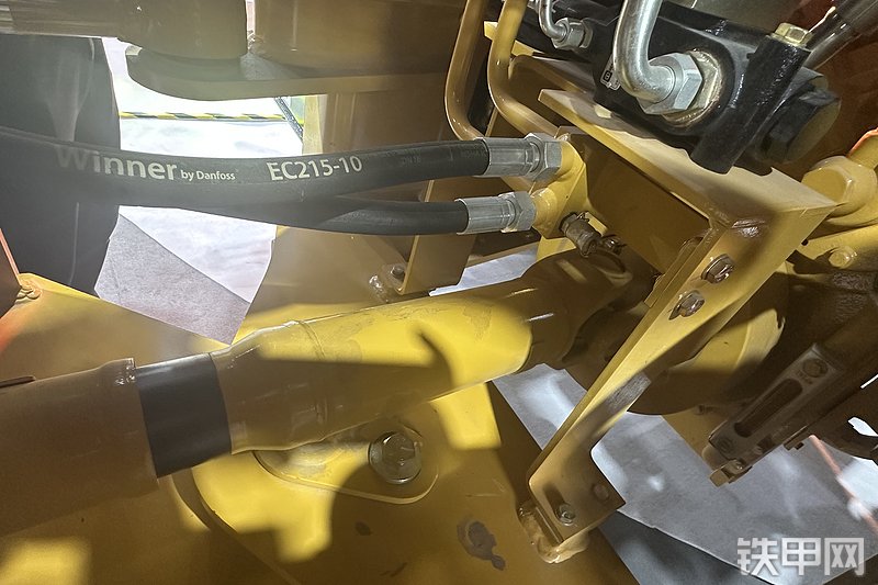 山工656G（国四）装载机局部