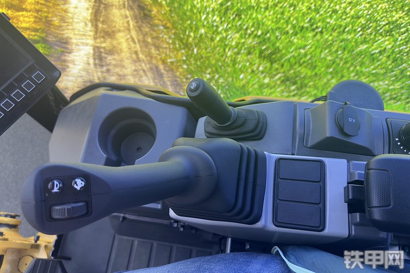 卡特彼勒CAT®301.7 CR 微型液压挖掘机局部