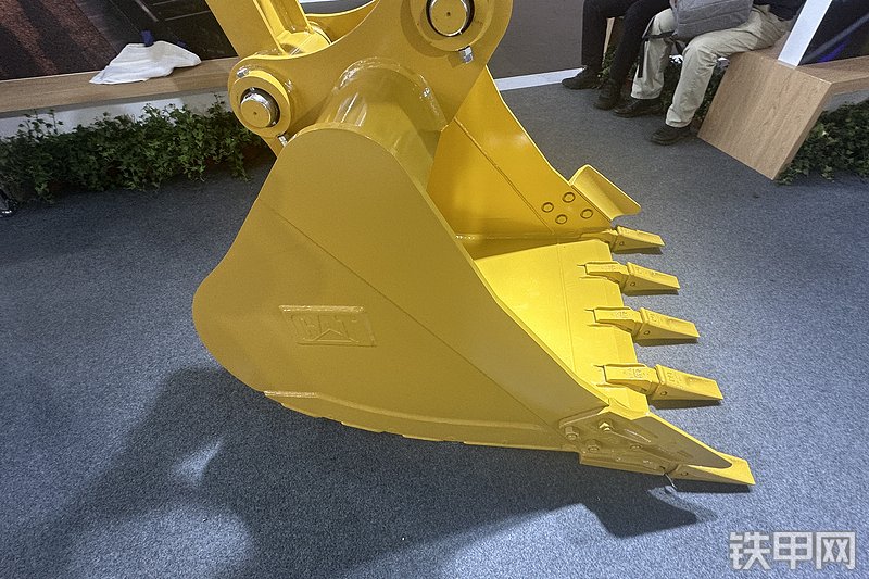 卡特彼勒新一代CAT®313 GC 液压挖掘机局部