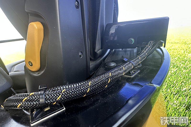 卡特彼勒CAT®301.7 CR 微型液压挖掘机局部