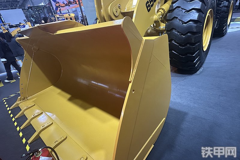 山工656G（国四）装载机局部