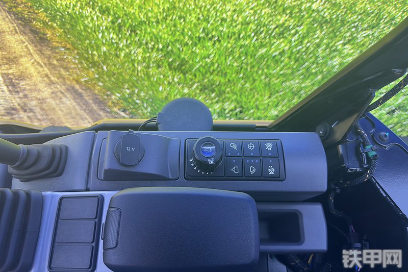 卡特彼勒CAT®301.7 CR 微型液压挖掘机局部