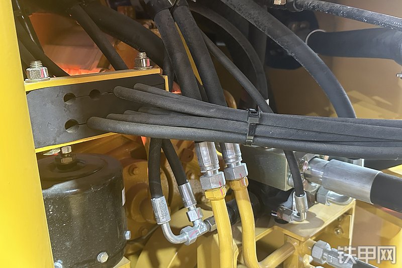 山工656G（国四）装载机局部