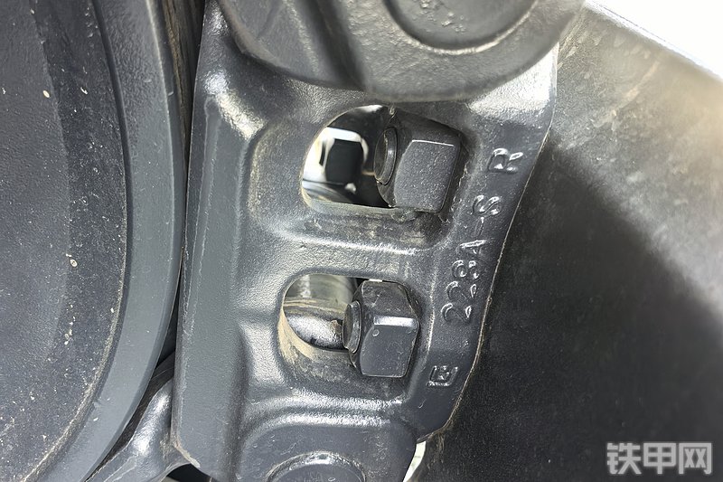 柳工973FMH挖掘机局部