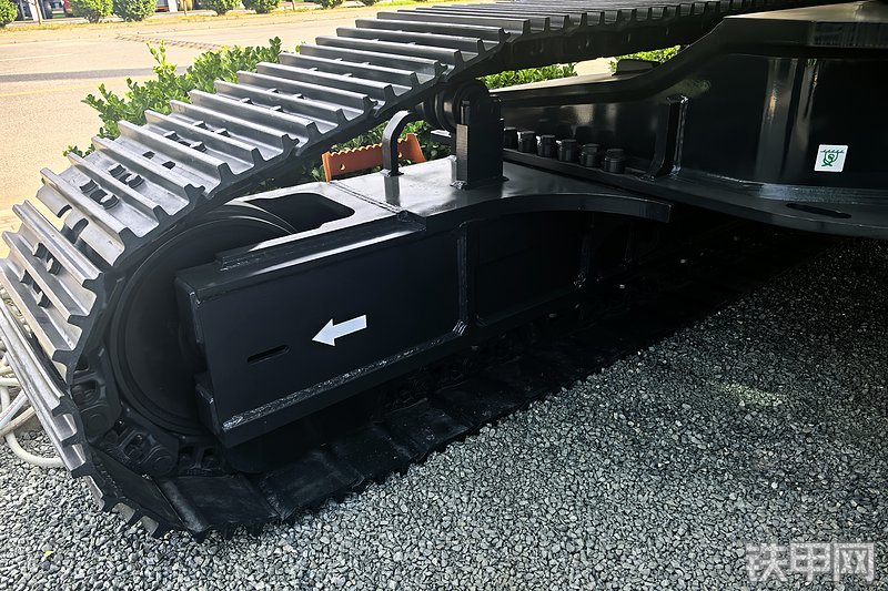 柳工973FMH挖掘机局部