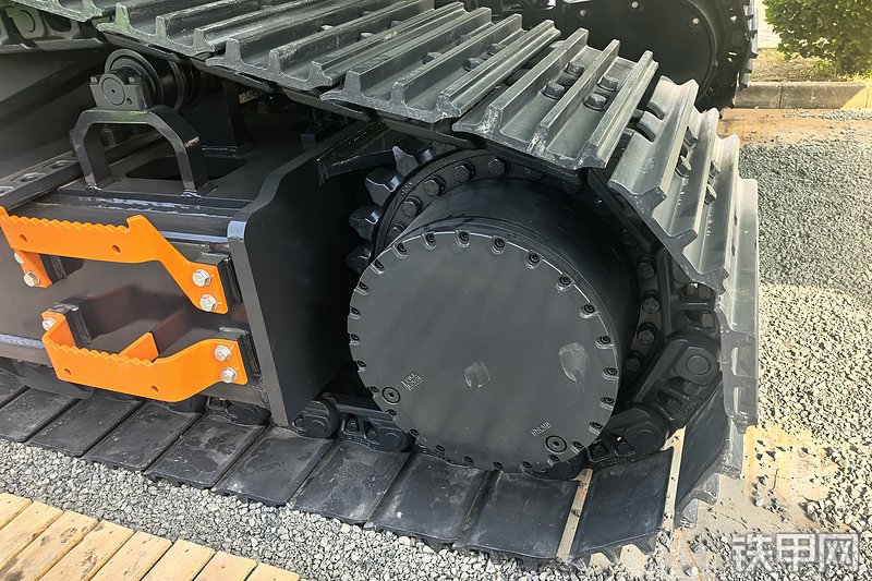 柳工973FMH挖掘机局部