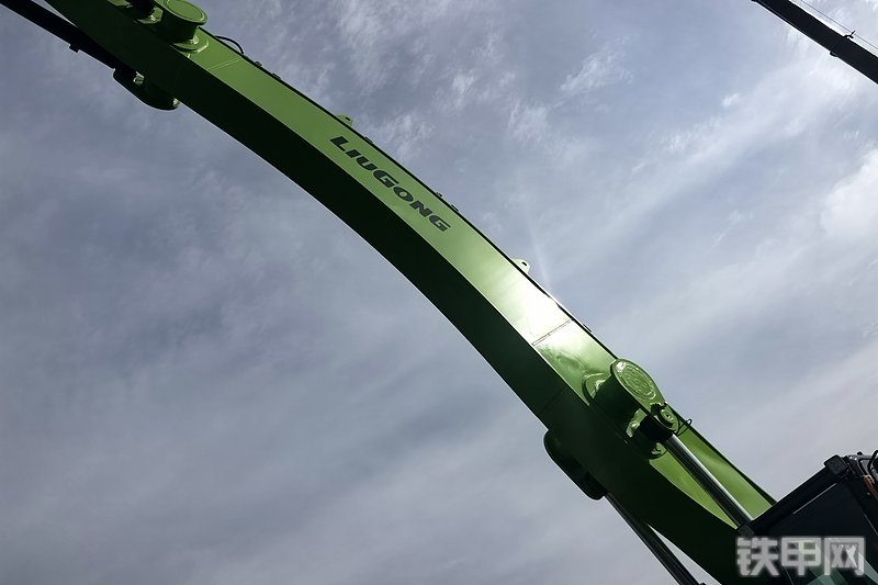 柳工973FMH挖掘机局部