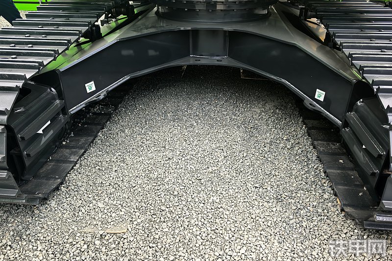 柳工924FE挖掘机局部