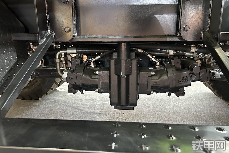 詹阳重工JYL621ELD挖掘机局部