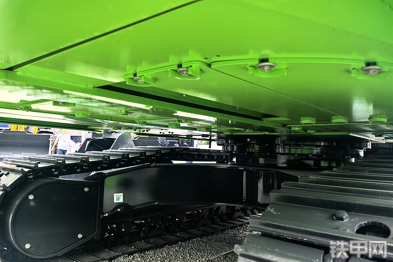 柳工924FE挖掘机局部