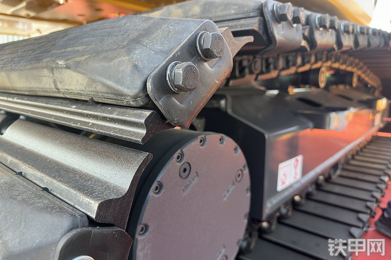 恒旺集团HW220-9挖掘机展会( )