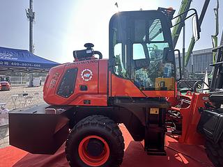 恒旺集团HW-T35A叉车局部