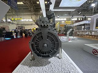上柴SC8Y发动机展会( )