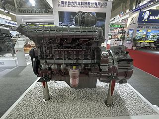 上柴 SC8Y 发动机图片