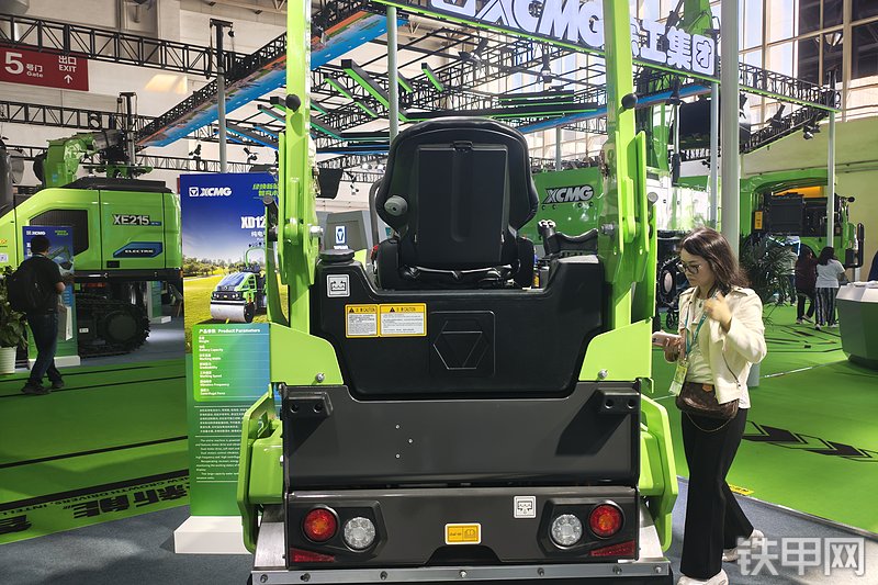 徐工XD120EP压路机其他