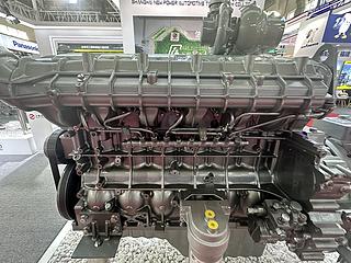 上柴SC8Y发动机展会( )