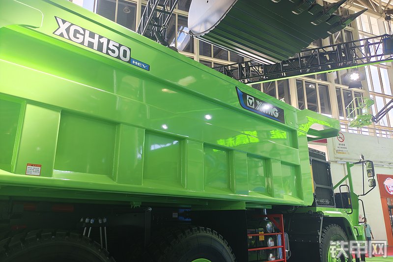 徐工XGH150非公路自卸车展会( )