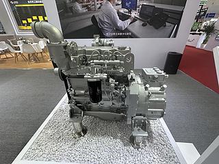 上柴 SC4H 发动机图片