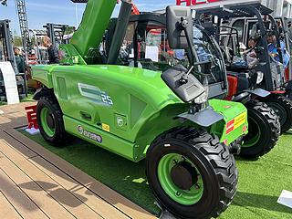 合力G2.5叉车局部