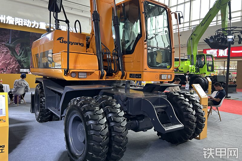 詹阳重工JYL615H-E挖掘机展会( )