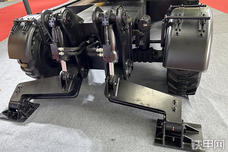 詹阳重工JYL608-D挖掘机展会( )