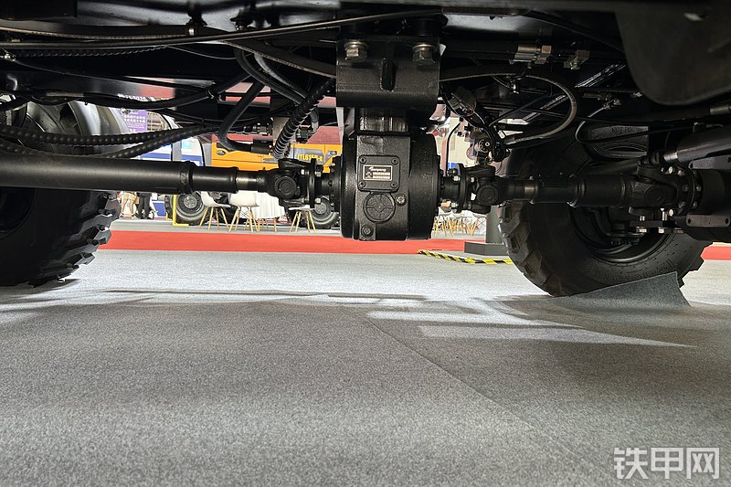 詹阳重工JYL608-D挖掘机展会( )