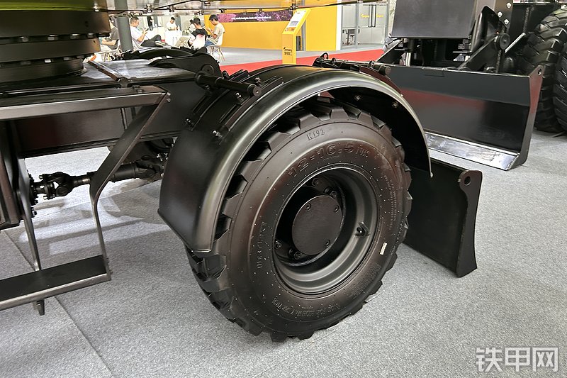 詹阳重工JYL608-D挖掘机展会( )