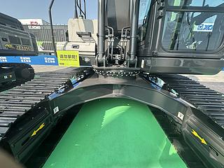 中联重科ZE210G挖掘机展会( )
