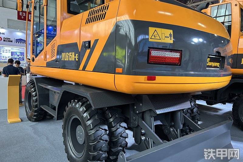 詹阳重工JYL615H-E挖掘机展会( )