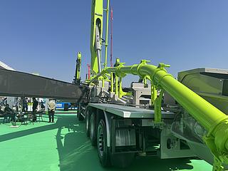 中联重科ZLJ5552THBKF 73X-6RZ泵车展会( )