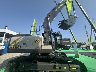 中联重科ZE210G挖掘机展会( )