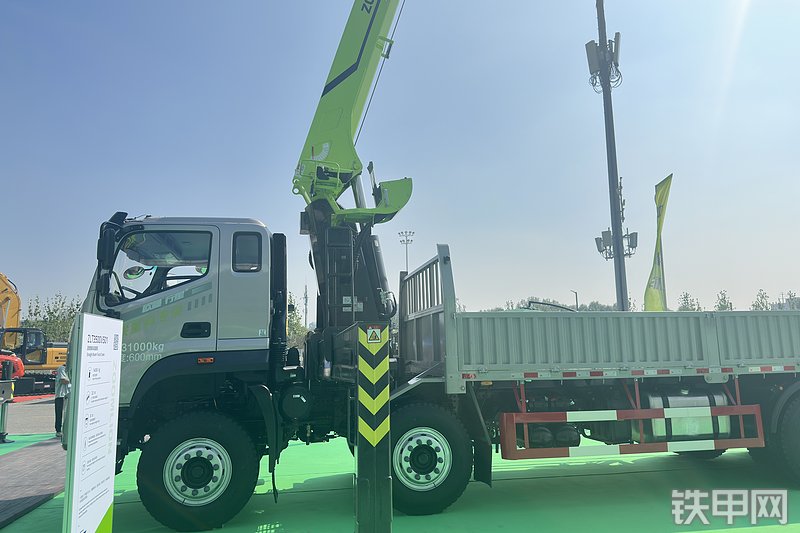 中联重科ZLT3500V501起重机整机外观