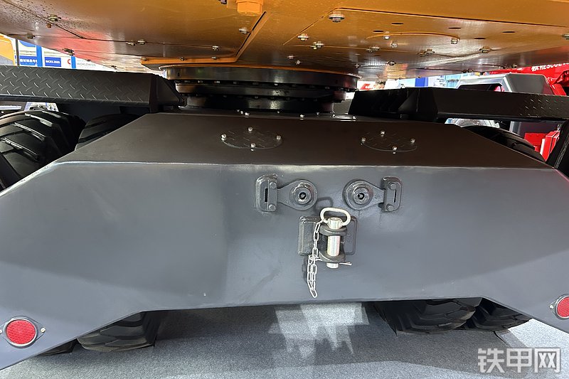 詹阳重工JYL621H-NE挖掘机展会( )