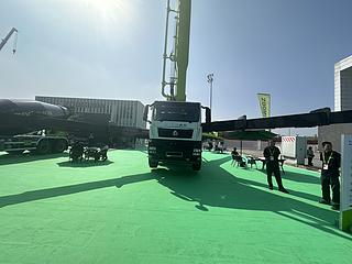 中联重科ZLJ5552THBKF 73X-6RZ泵车展会( )