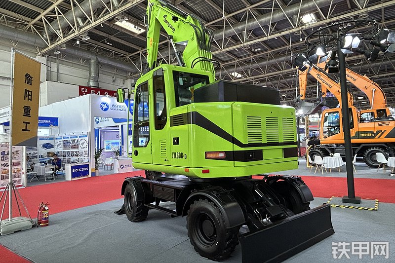 詹阳重工JYL608-D挖掘机展会( )