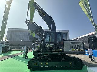 中联重科ZE210G挖掘机展会( )