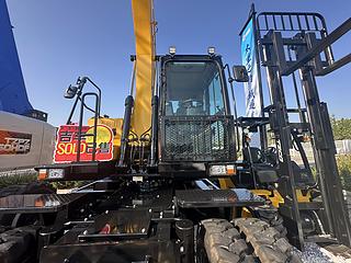 太重集团TZ150W挖掘机展会( )