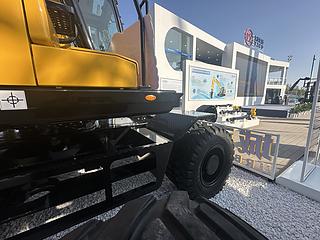 太重集团TZ150W挖掘机展会( )