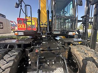 太重集团TZ150W挖掘机展会( )