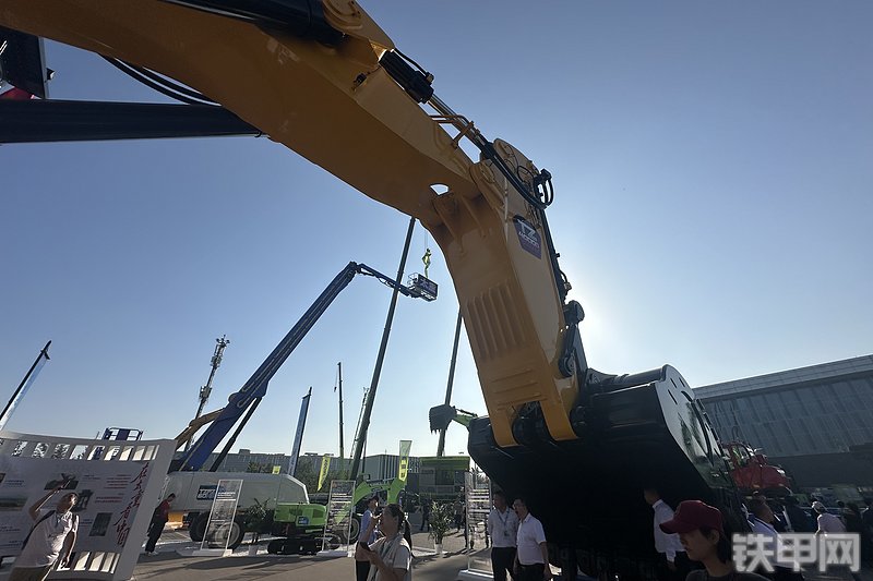 太重集团TZ4000挖掘机局部