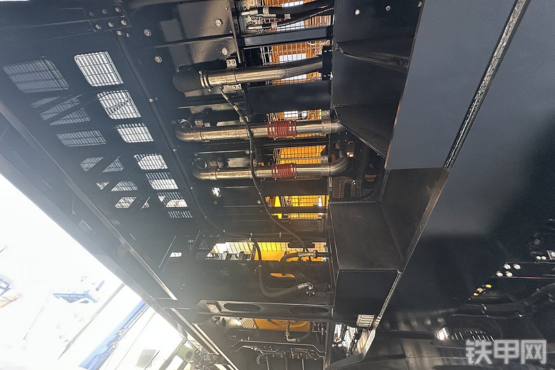 太重集团TZ4000挖掘机展会( )